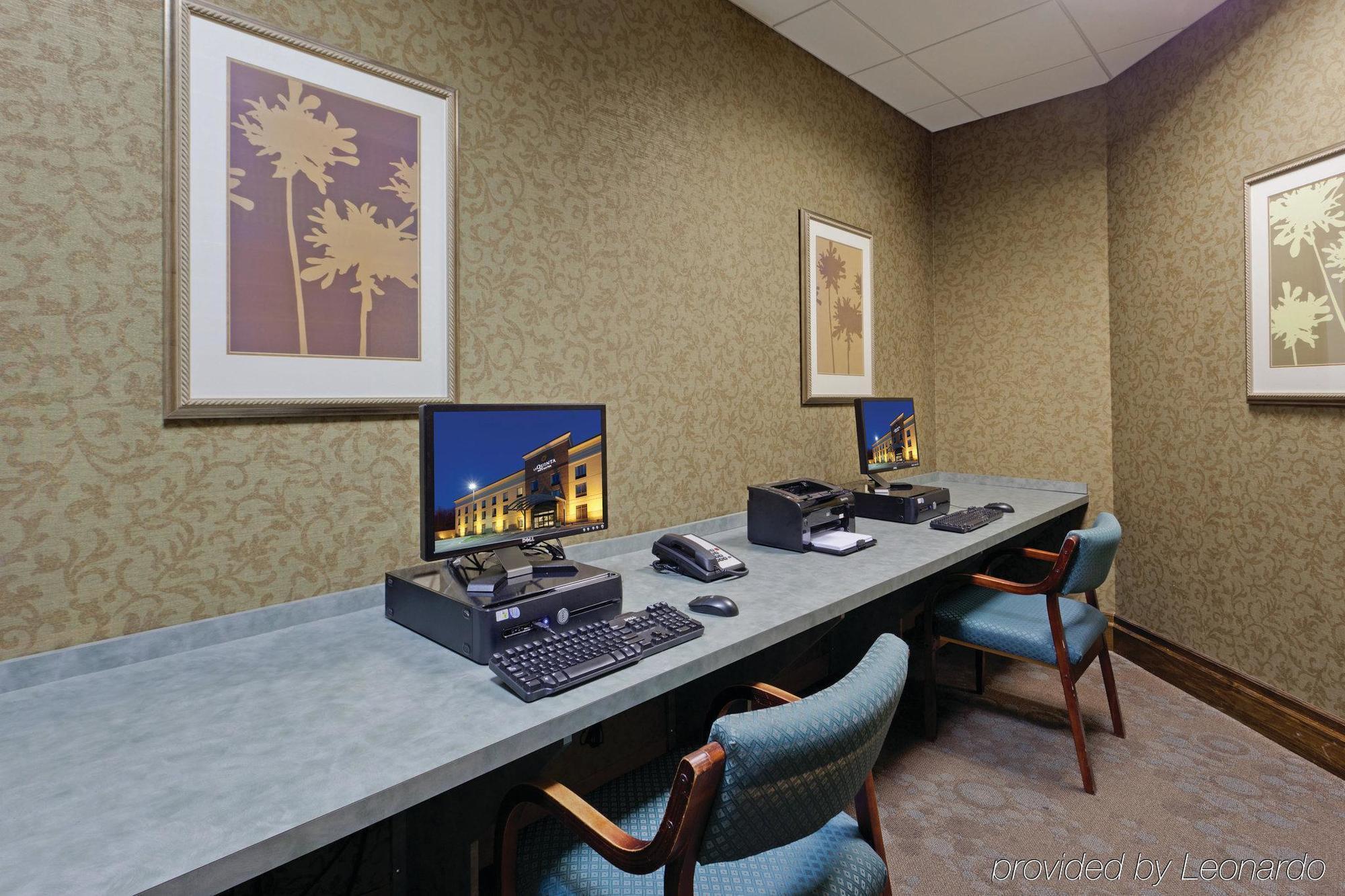 La Quinta Inn&Suites Bel Air I-95 Exit 77A Extérieur photo